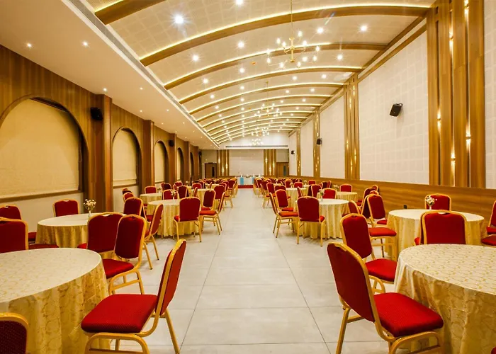 Grand Royal Residency