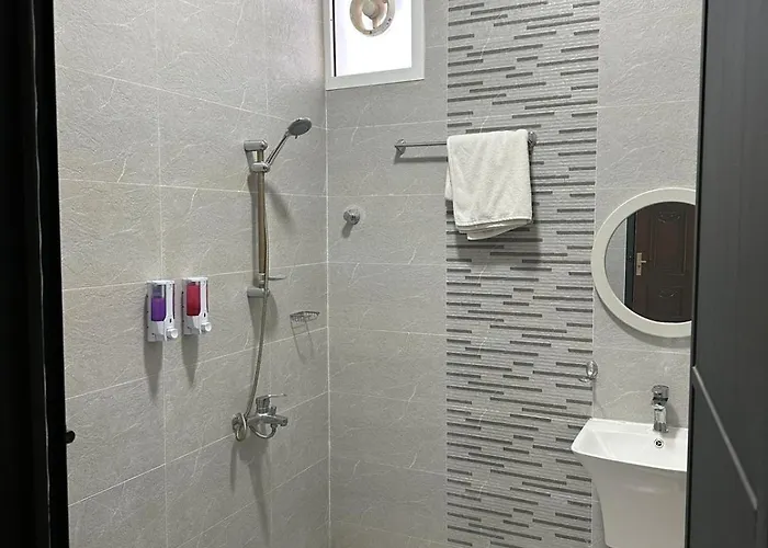 Reef Sinaw Apartments