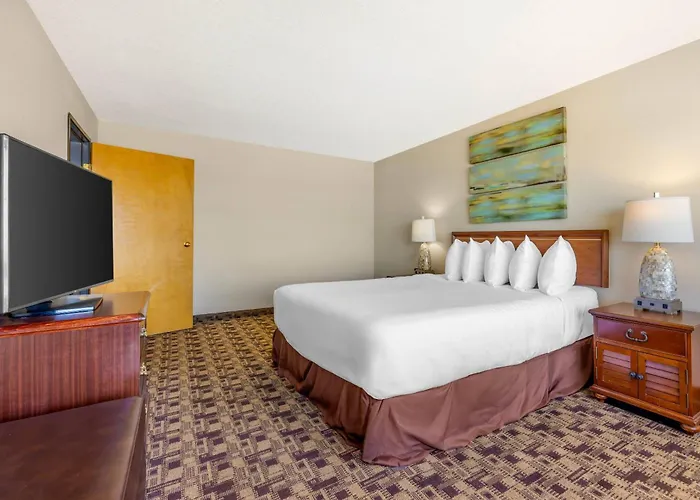Newport Oceanfront Inn