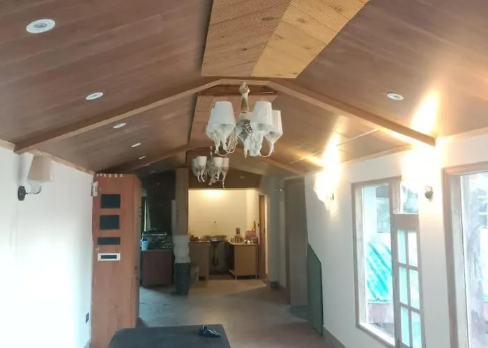 The Vista Retreat