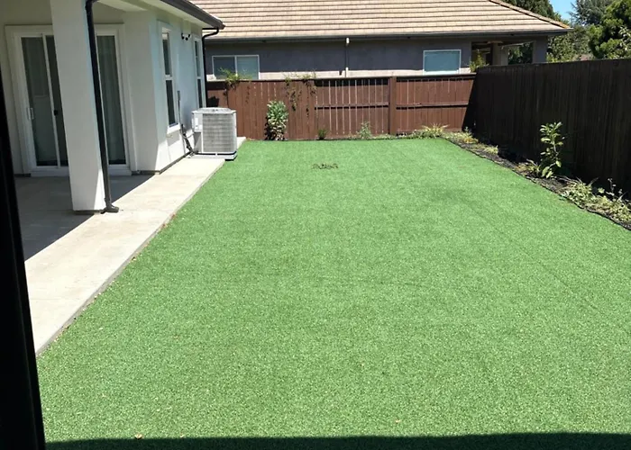 5 Bedroom Custom House For Luxry Living