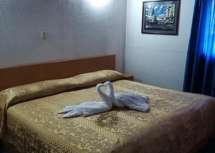 Oviedo Hotel R