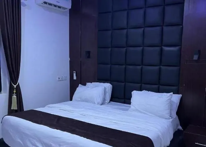 Britney Luxury Apartment