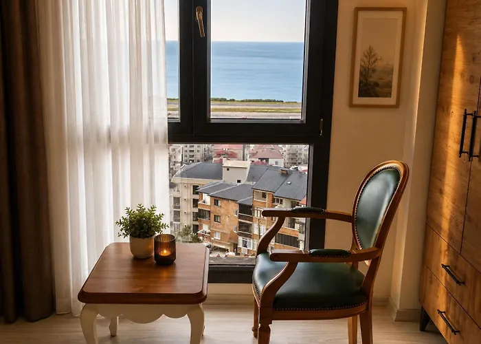 Airport Deluxe Suites Otel