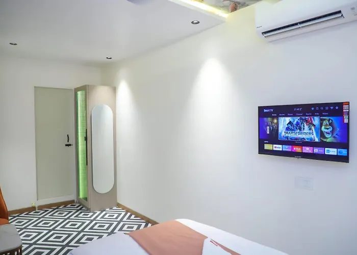 Ashray Guest House