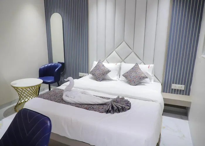 Ashray Guest House