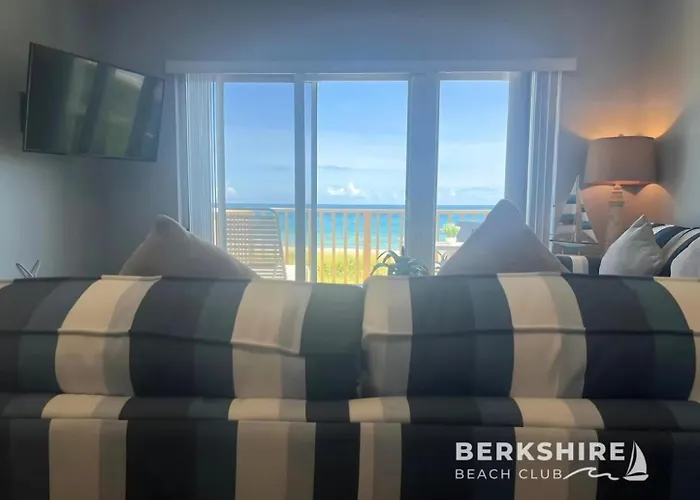 Berkshire Beach Club