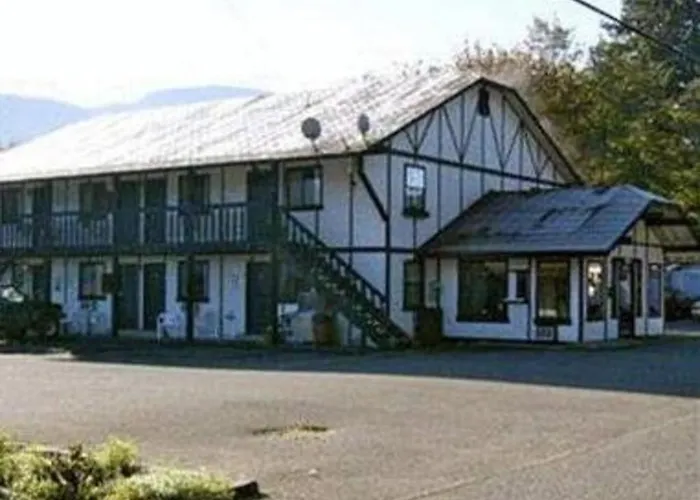 Packwood Inn