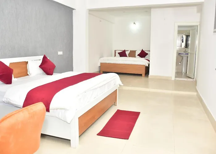 Vybent Hotel Kainchi Dham