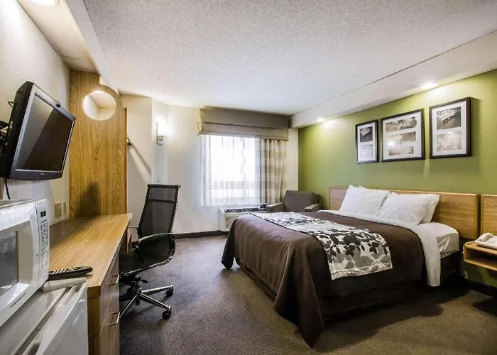 Rodeway Inn Austell Six Flags