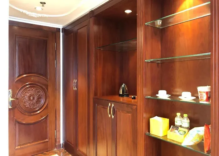 Hoang Nham Luxury Hotel