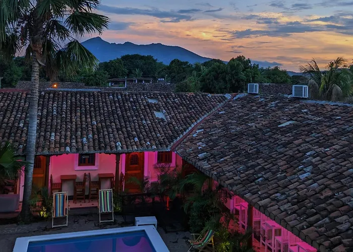Granada Pool House