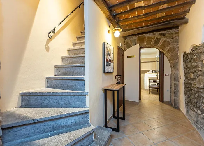 Marta Lake Albergo Diffuso & Spa