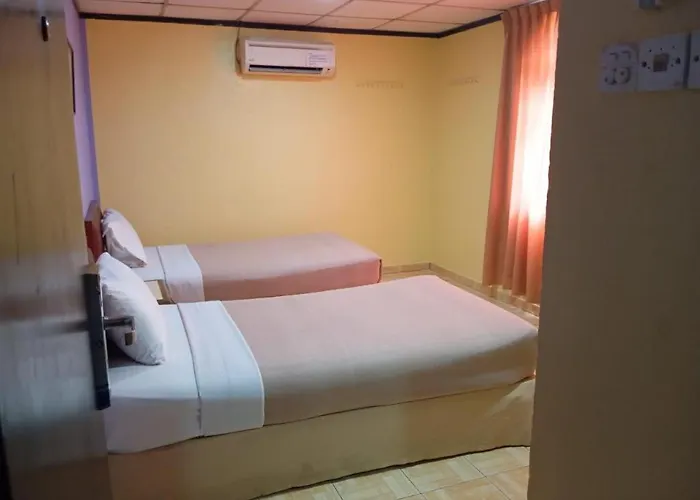 Ts Hotel - Taman Rinting