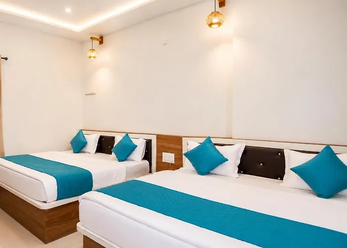 Aashirwaad Guest House Nr Toran Dwar 1 Km From Main Khatushyam Ji Temple