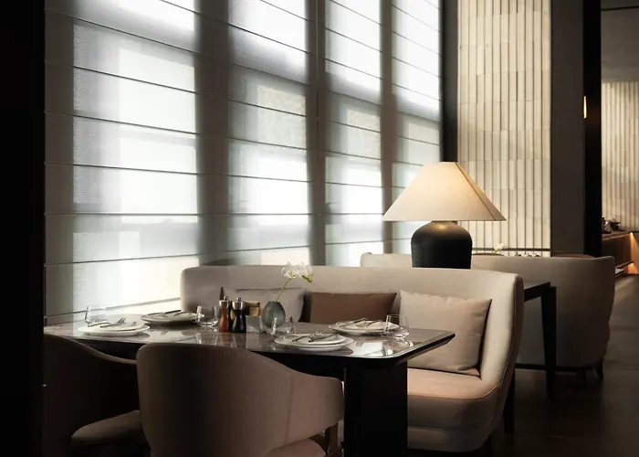 Atour S Hotel Zhengzhou High-Speed Rail East Station Mixc