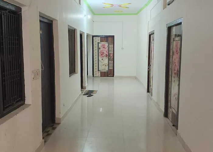 Hotel Shree Sanwaliya Inn Ayodhya Hanuman Gadhi