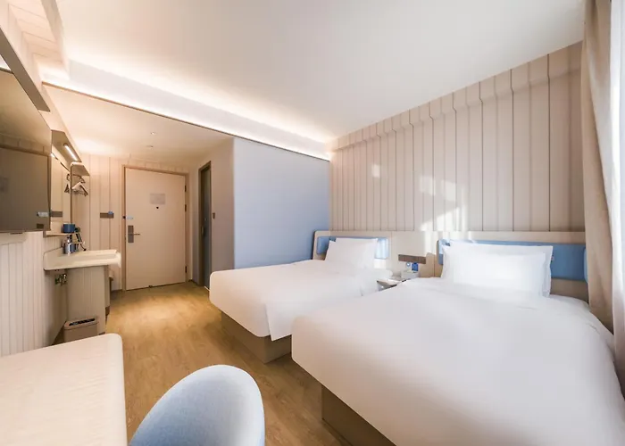Hanting Hotel Ningbo Yinzhou Wanda