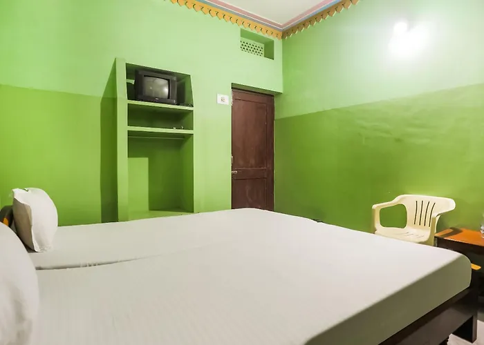 Spot On Indra Bhawan Lodge