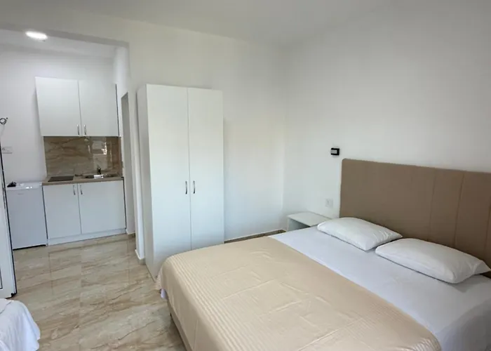 Duraku Apartments