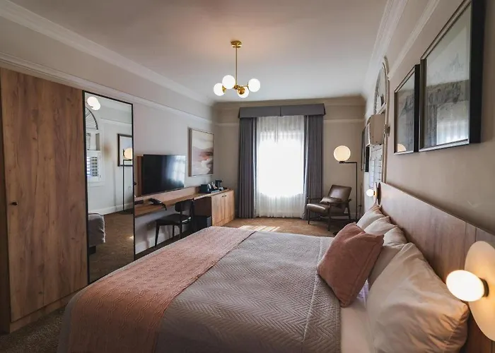 The Sonora Inn