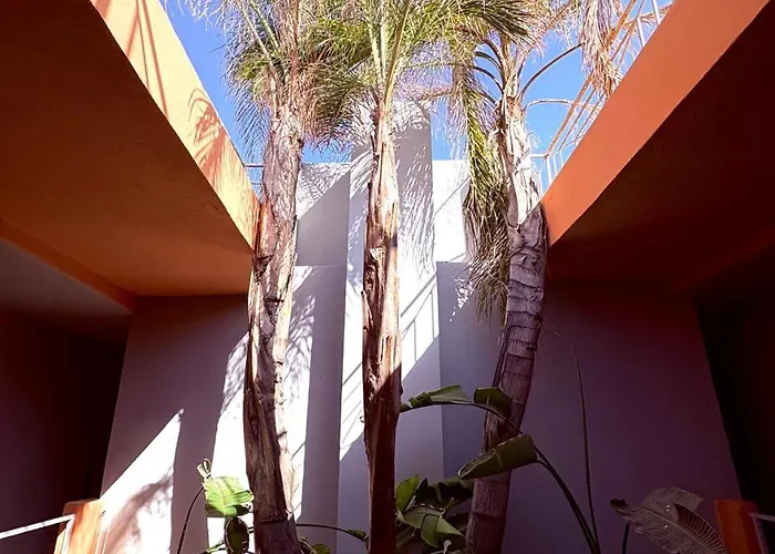 Lakasbah Du Lac-Boutique Hotel & Restaurant