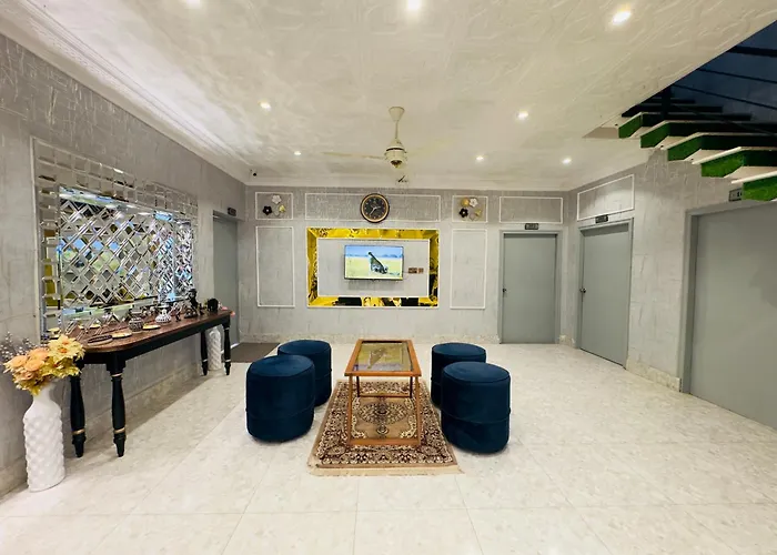 Unique Hotel Multan