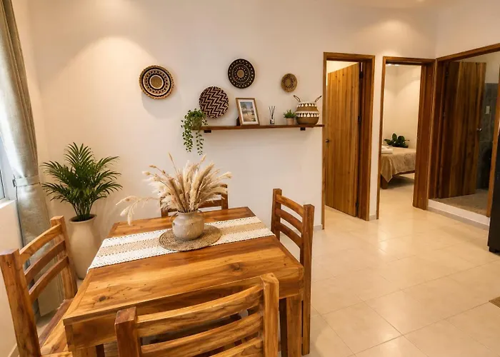 Hotel Isla Mujeres Centro & Beach Club Included