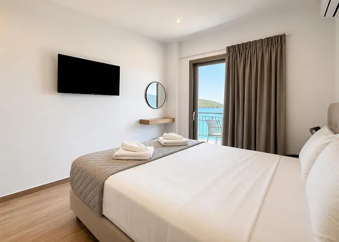 Dolphin Hotel