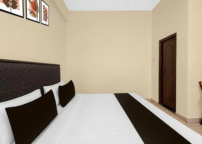 Super Hotel O Temple Road Vemulavada