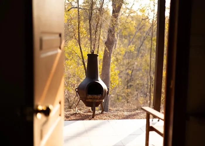 Hidden Valley Cabins & Tours