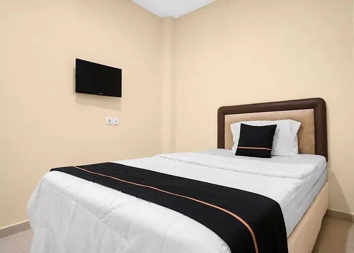 Hotel O Near Social Market Formerly Kosta Living