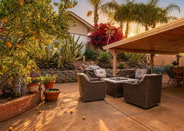 Cozy 3Br Lake Elsinore Retreat With Mountain Views