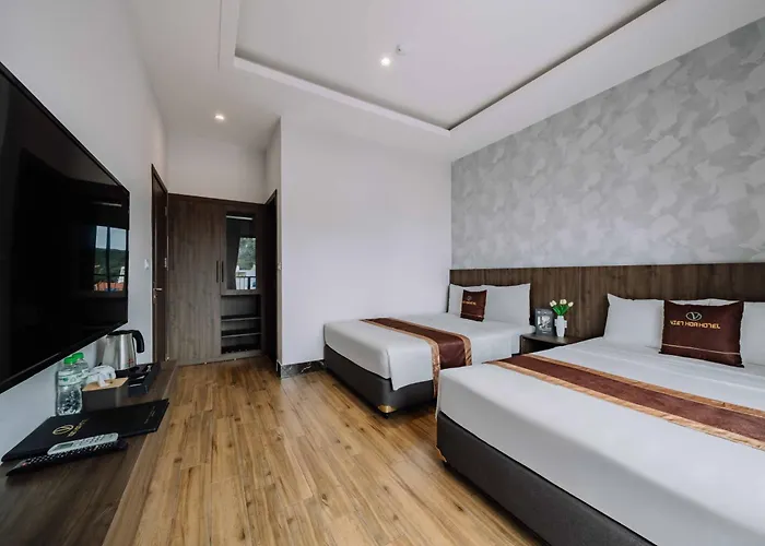 Việt Hoa Cát Bà Hotel