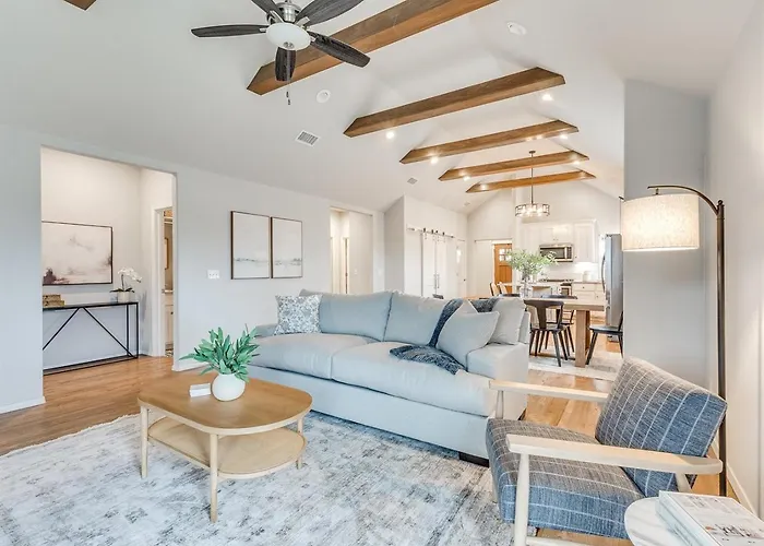 Highland Creek Retreat