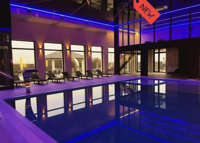 Holiday Home Resort & Spa