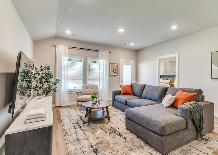 Modern Broken Arrow New Build Brook Chase