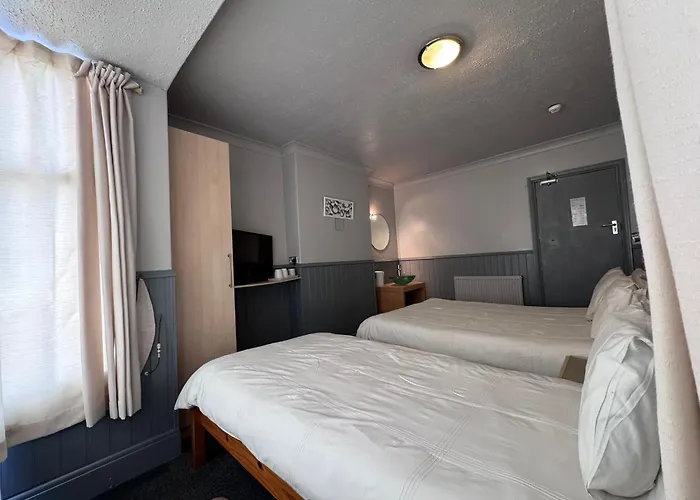 Mallow View Hotel - Cleethorpes - Great Stays For Contractors Or Family Holidays