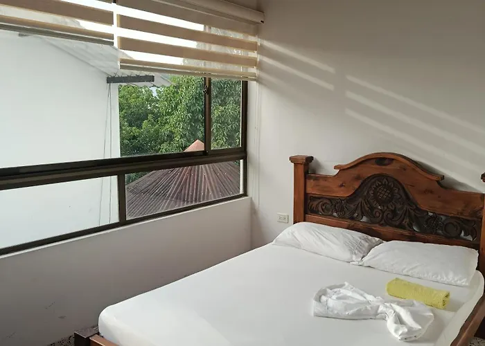 Narú
