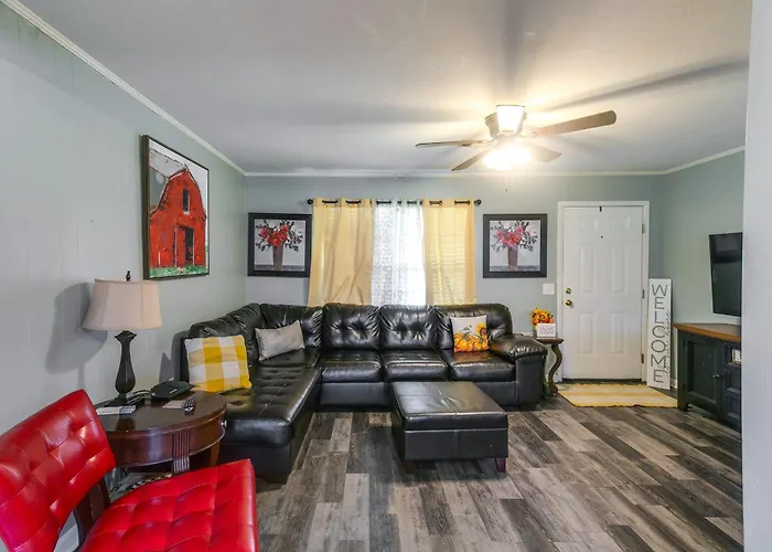 1 Mi To Dtwn! Quaint Vidalia Getaway W/ Patio