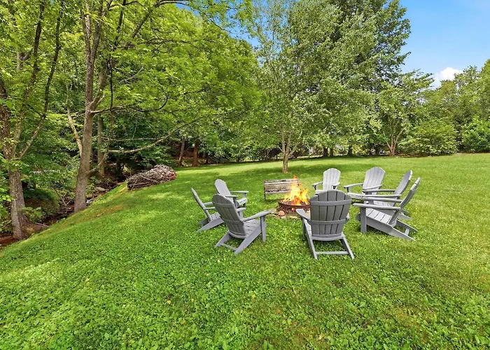 Luxury Farmhouse Creek Dog-Friendly Gas Fireplace Firepit Bbq Cable Porch Swing