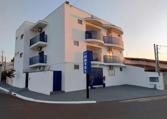 Point Hotel