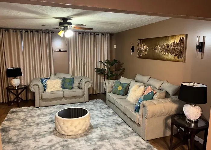 The Universal Home Stay