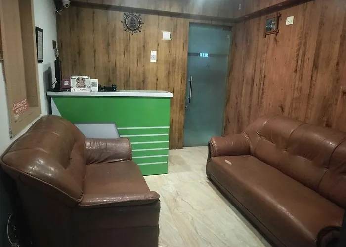 Oyo 41874 Laxmi Guest House