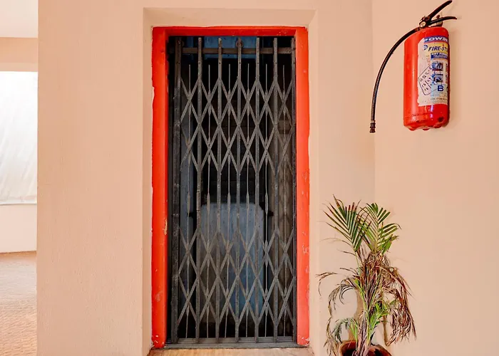Hotel O Kanuru Vijayawada Formerly Akshaya Residency