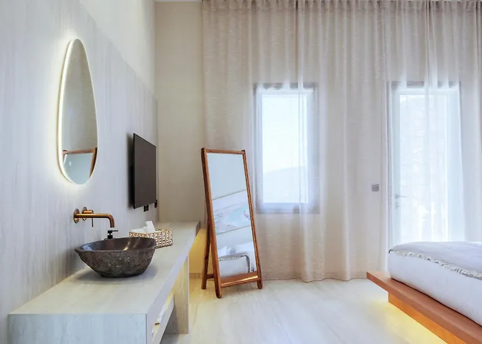 Vinara Luxury Suites Mykonos