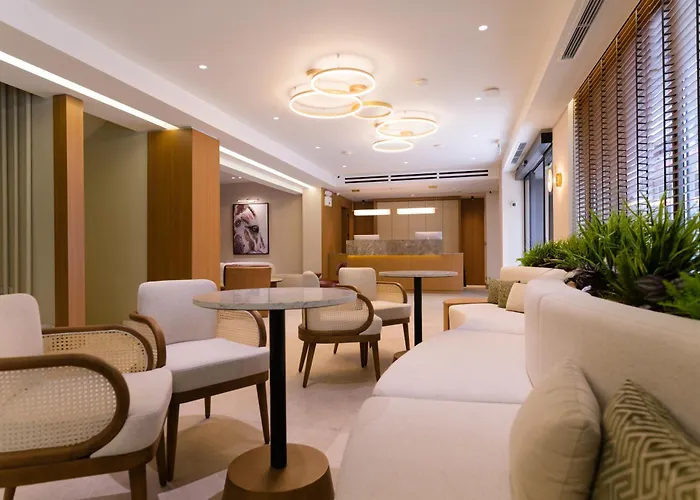 Hera Hotel