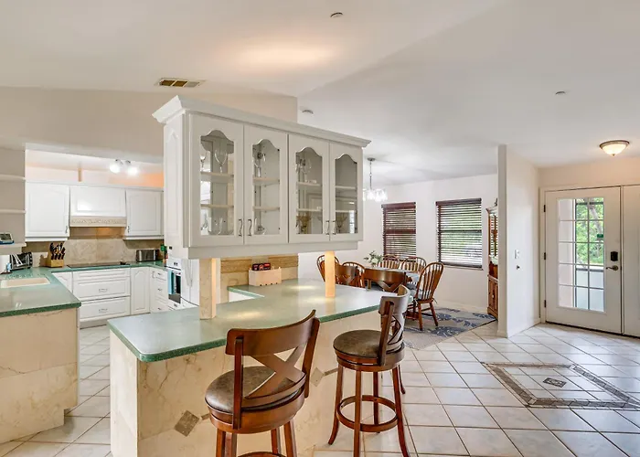 Family And Dog Paradise W/ Heated Pool And Lanai