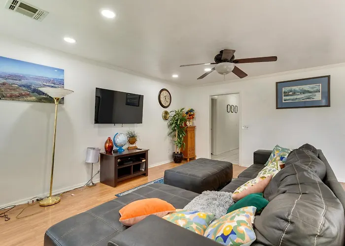 Bring Your Pets! Family-Friendly Escape In Edmond