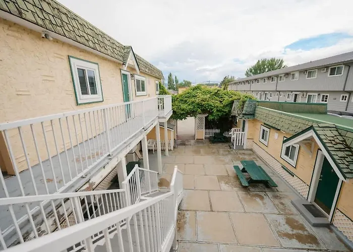 1 Bedroom Suite 9 At Green Gables Resort